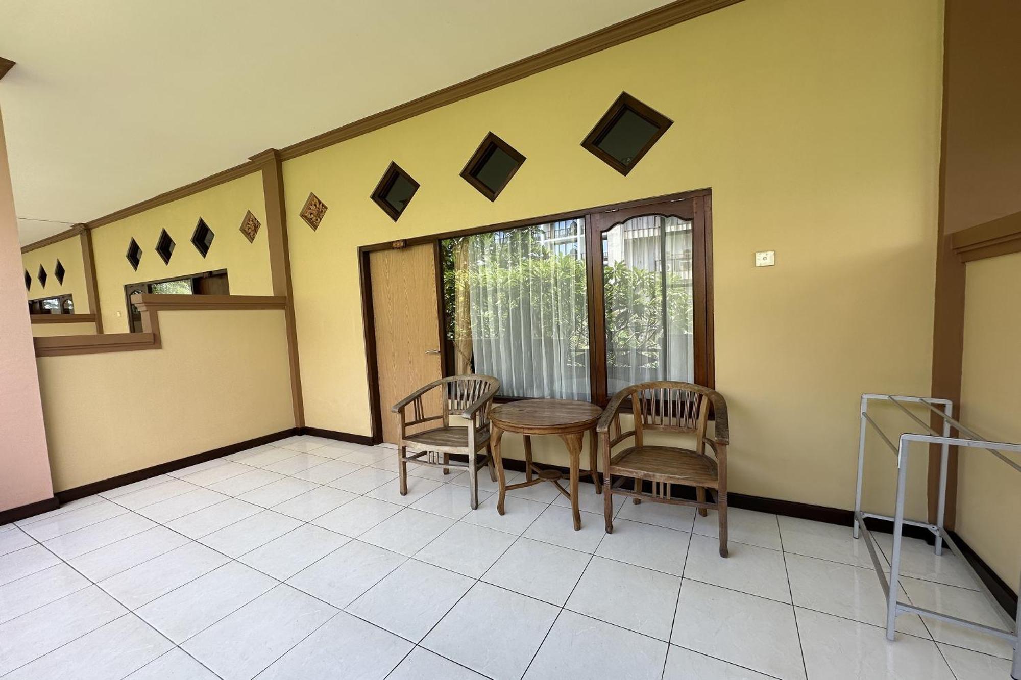 Taxa Raya Guest House Legian Exterior foto