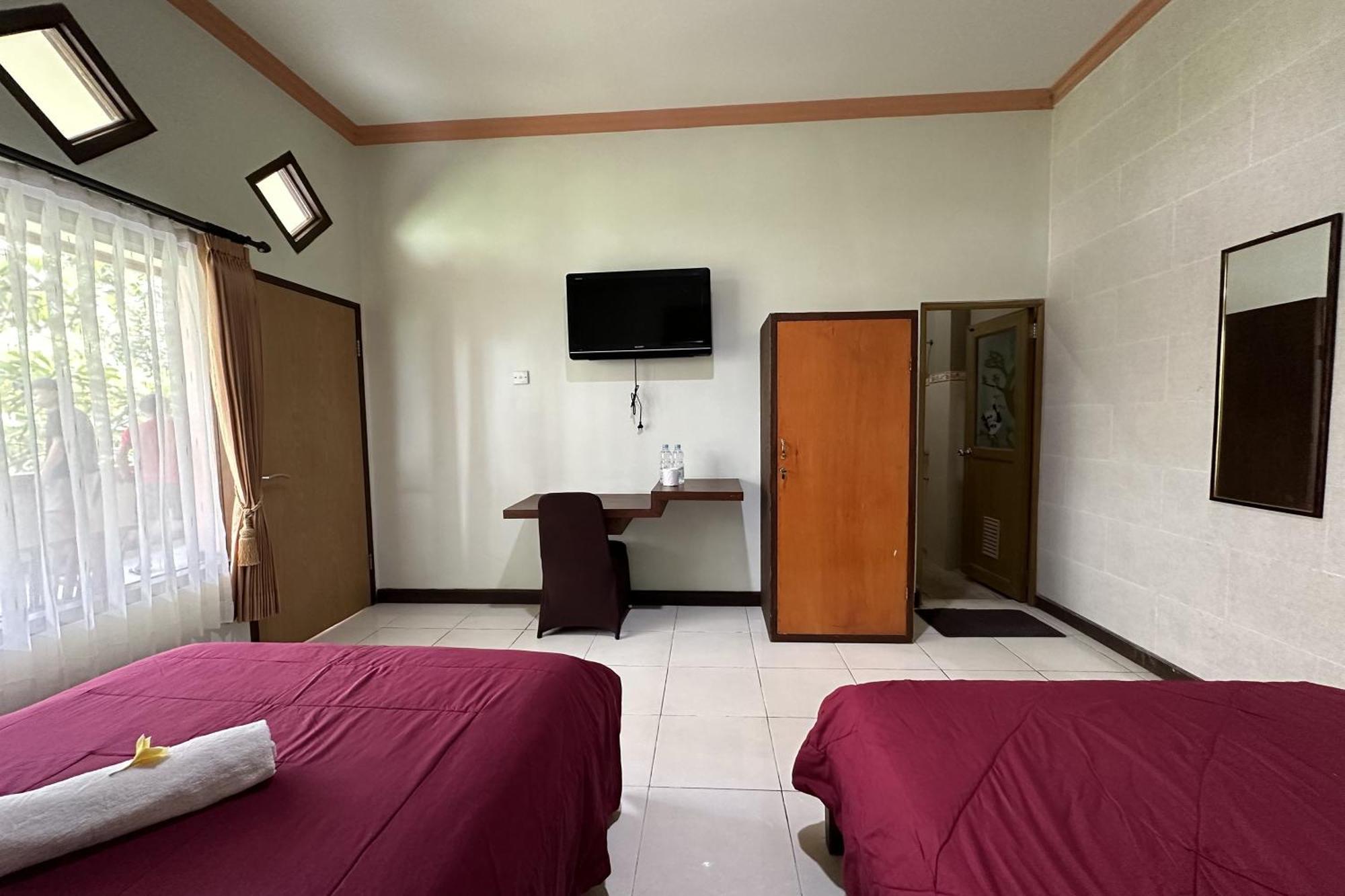 Taxa Raya Guest House Legian Exterior foto