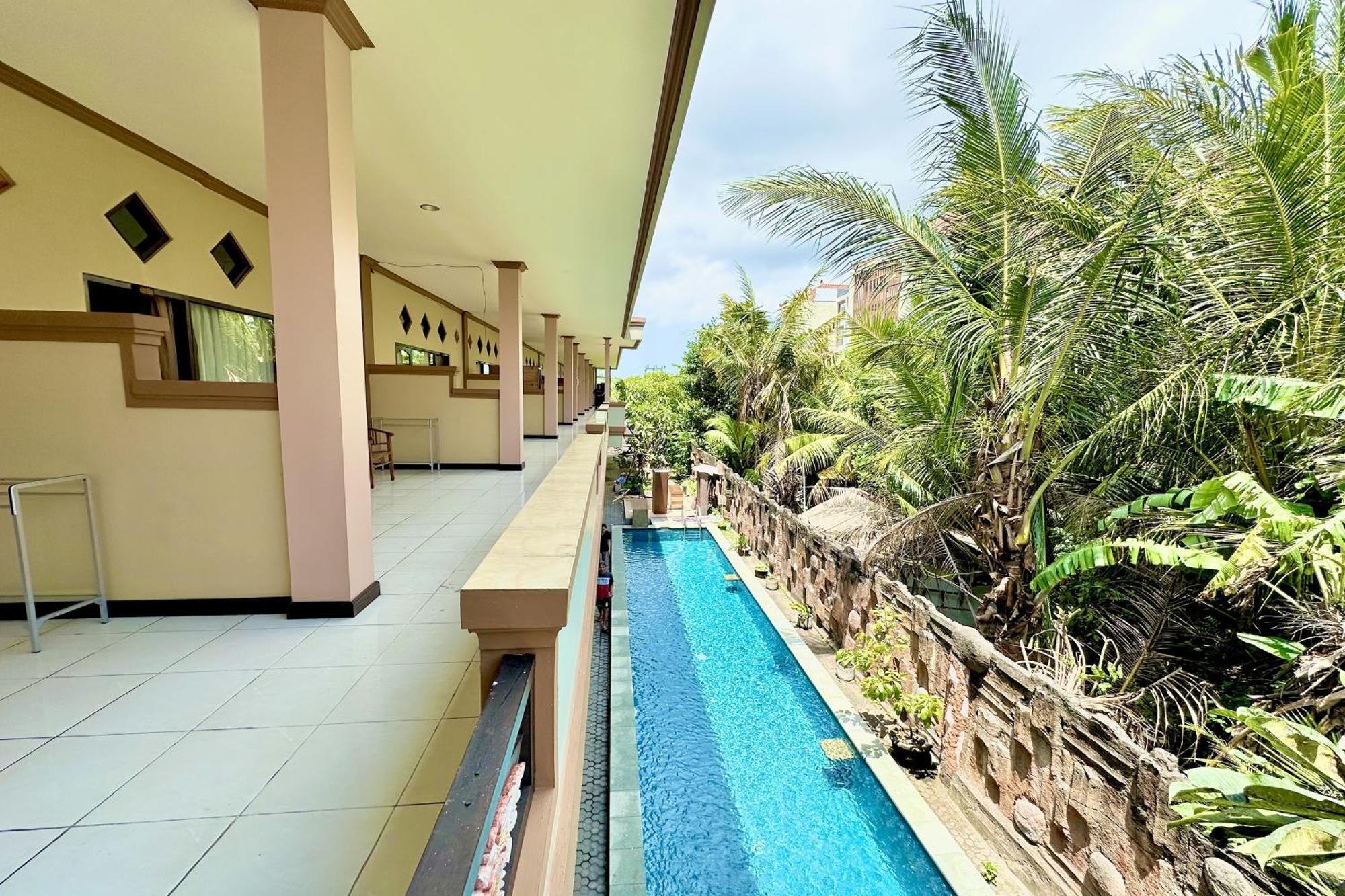 Taxa Raya Guest House Legian Exterior foto